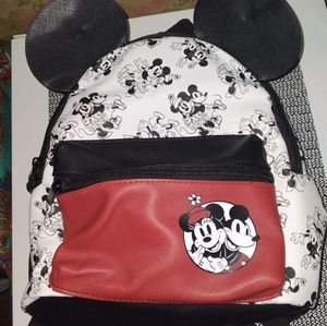 Mickey and minnie backpack